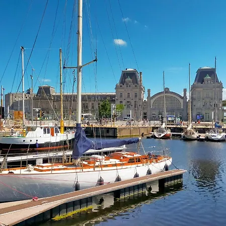 2 Bedroom Amazing In *